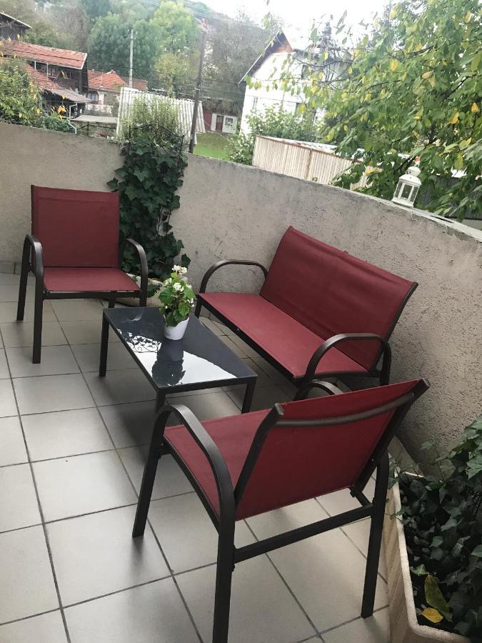 Appartamento Garsoniera Mandrilor Slănic Esterno foto