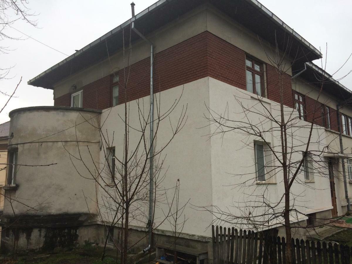 Appartamento Garsoniera Mandrilor Slănic Esterno foto